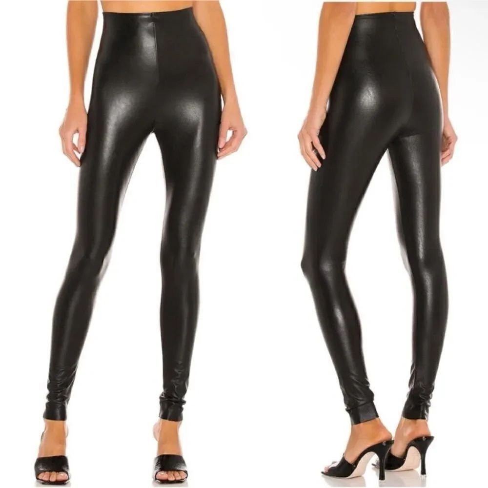 Commando NWT Perfect Control Faux Leather
Leggings in Black Size XL